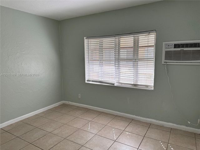 7633 Dickens Ave 2, Miami Beach, FL 33141