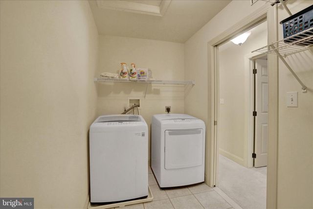 1770 WYNDHAM DR, York, PA 17403