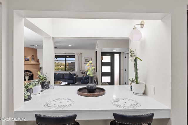 5091 N Camino De La Cumbre, Tucson, AZ 85750