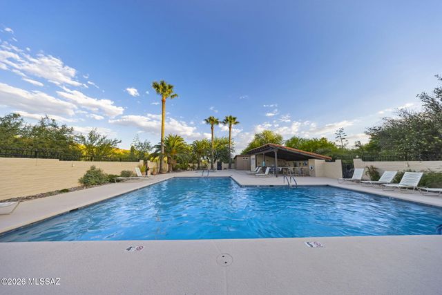 5091 N Camino De La Cumbre, Tucson, AZ 85750