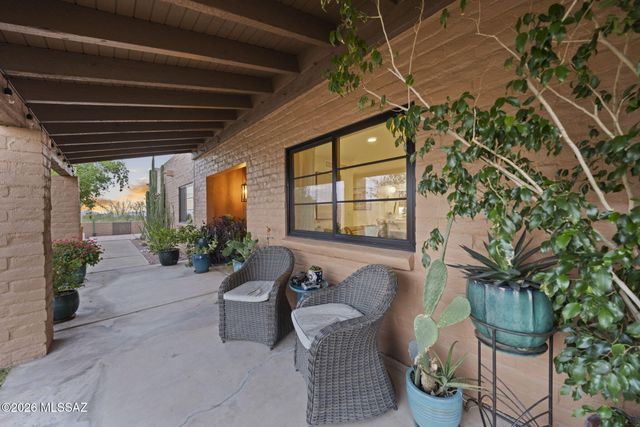 5091 N Camino De La Cumbre, Tucson, AZ 85750