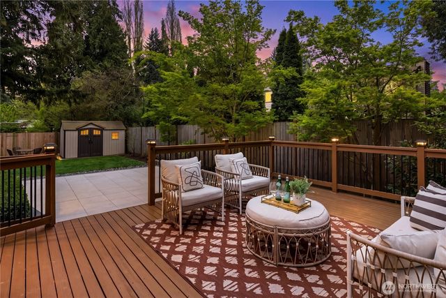10729 23rd Avenue NE, Seattle, WA 98125