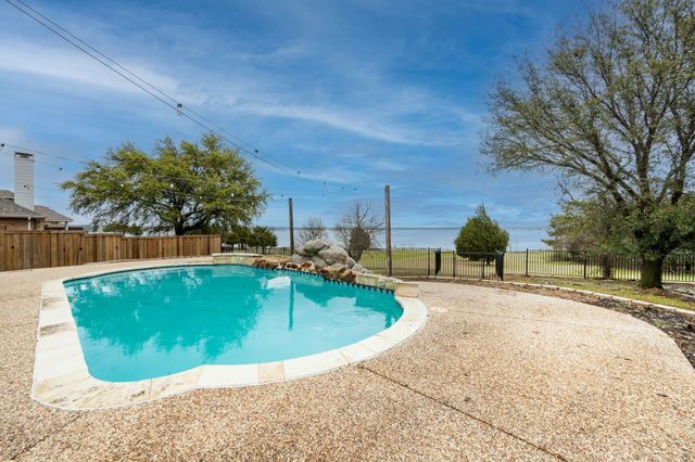 4102 Stone Haven Drive, Garland, TX 75043