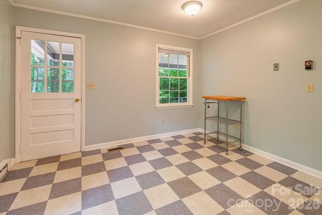 364 Pearson Drive, Asheville, NC 28801