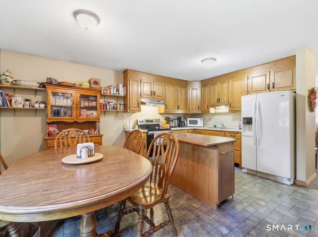 30 Sheila Court 21, Bristol, CT 06010