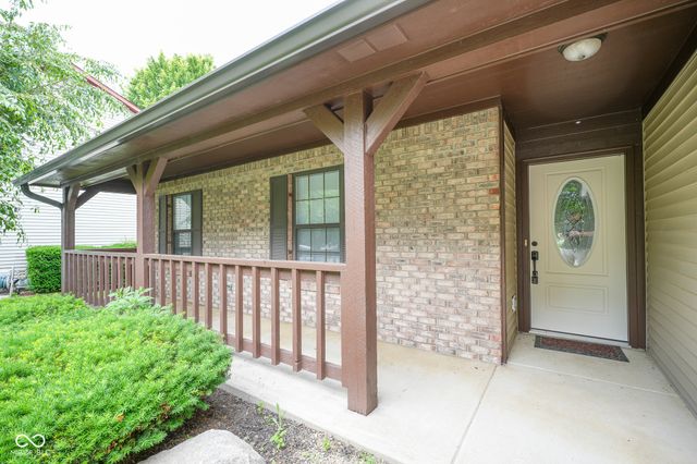 2823 Singletree Drive, Indianapolis, IN 46234