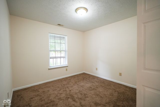 2823 Singletree Drive, Indianapolis, IN 46234