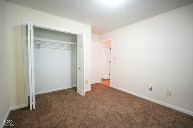 2823 Singletree Drive, Indianapolis, IN 46234