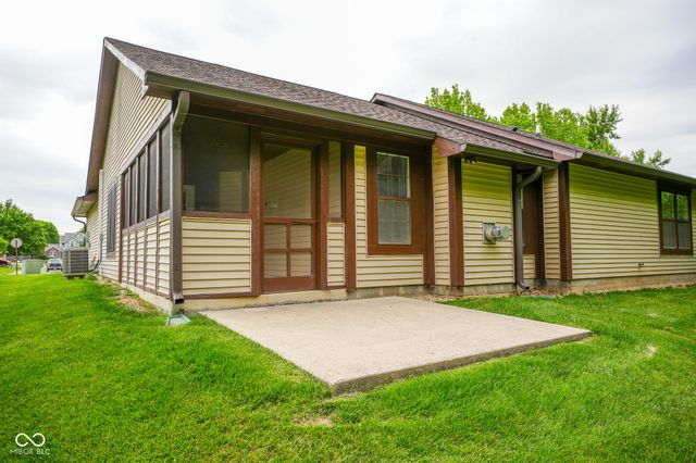 2823 Singletree Drive, Indianapolis, IN 46234