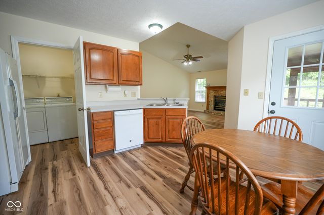 2823 Singletree Drive, Indianapolis, IN 46234