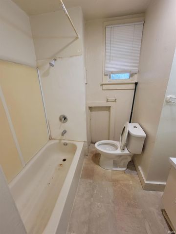 1217 Michigan Avenue, Fort Wayne, IN 46802