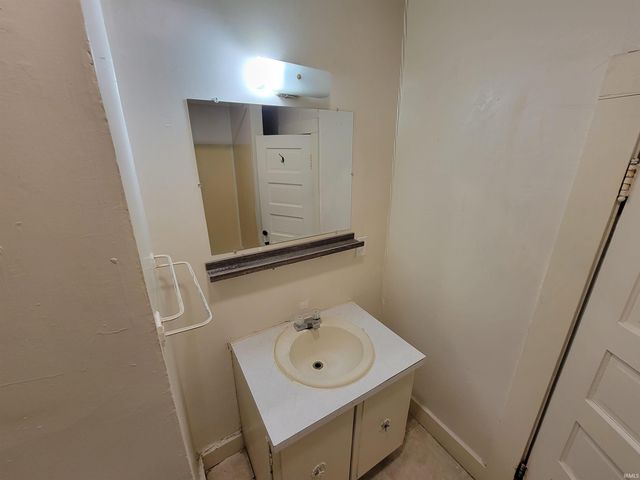 1217 Michigan Avenue, Fort Wayne, IN 46802