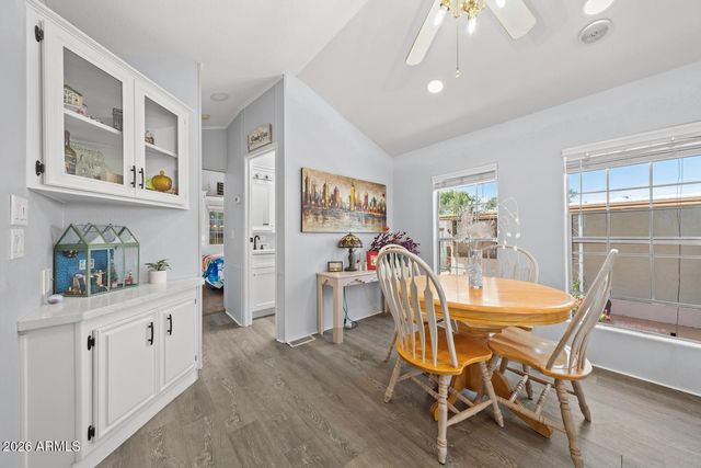 17200 W BELL Road 19, Surprise, AZ 85374