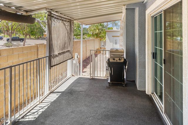 17200 W BELL Road 19, Surprise, AZ 85374