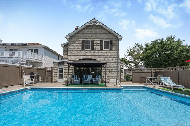 87-17 157th Avenue, Howard Beach, NY 11414
