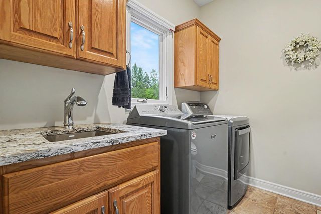 3559 Elk Court, Zeeland, MI 49464