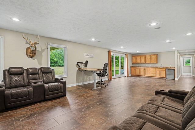 3559 Elk Court, Zeeland, MI 49464