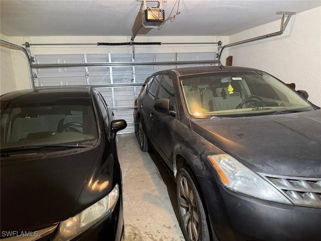 2515 SW 2nd TER, Cape Coral, FL 33991