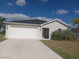 2515 SW 2nd TER, Cape Coral, FL 33991