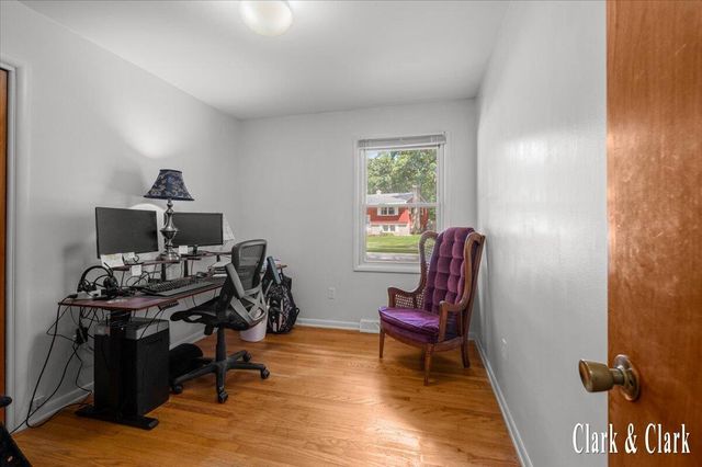 4747 Marshall Avenue, Grand Rapids, MI 49508