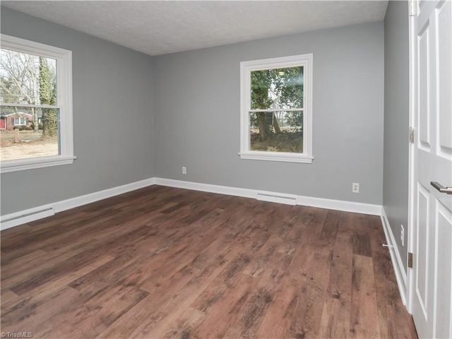 3922 Avera Avenue, Winston-salem, NC 27106