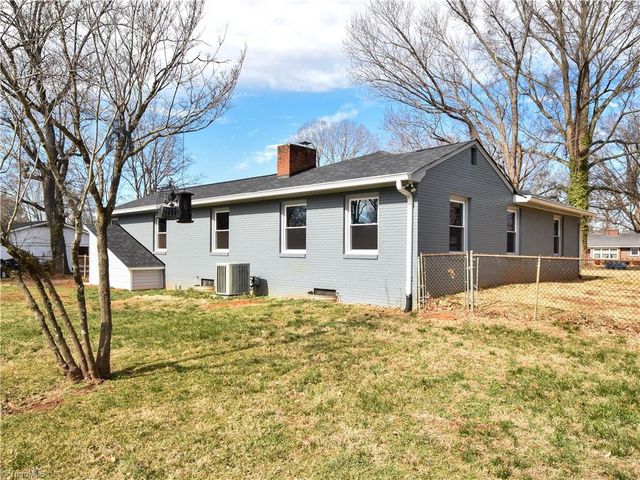 3922 Avera Avenue, Winston-salem, NC 27106