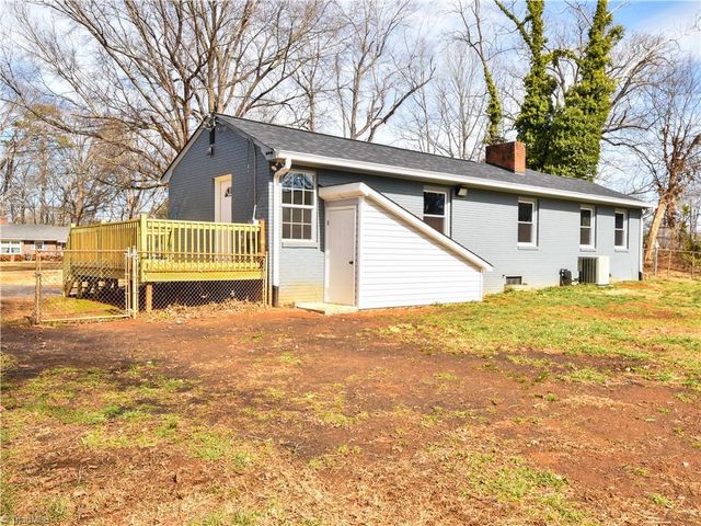 3922 Avera Avenue, Winston-salem, NC 27106