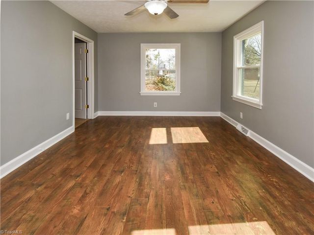 3922 Avera Avenue, Winston-salem, NC 27106