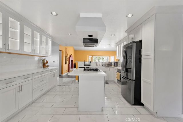 20430 Rancherias, Apple Valley, CA 92307