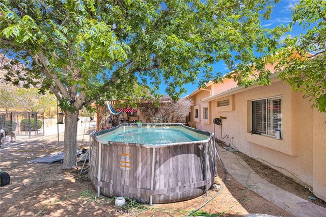 20430 Rancherias, Apple Valley, CA 92307