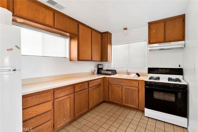 20430 Rancherias, Apple Valley, CA 92307