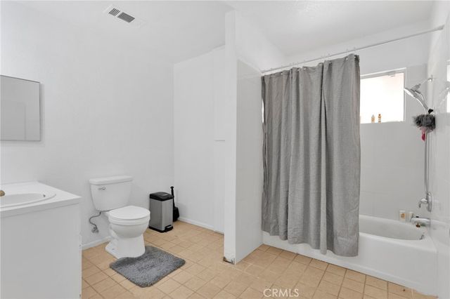 20430 Rancherias, Apple Valley, CA 92307