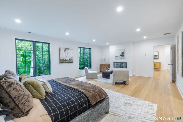 23 Laurel Road, Stamford, CT 06903