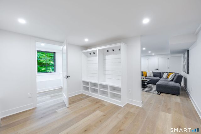 23 Laurel Road, Stamford, CT 06903