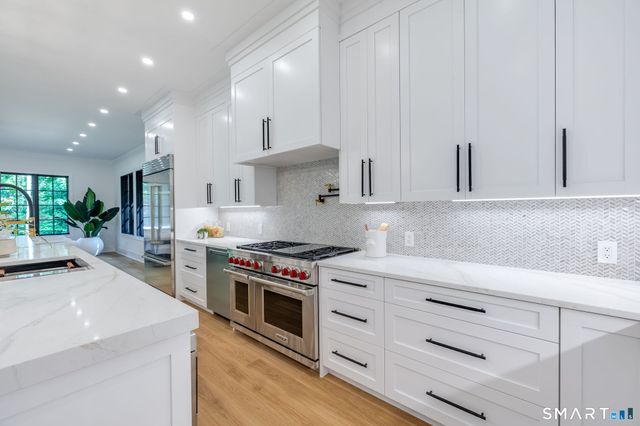 23 Laurel Road, Stamford, CT 06903