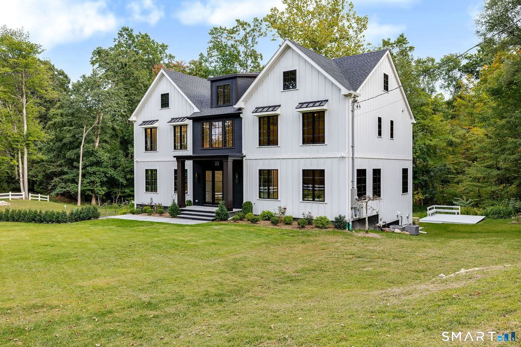 23 Laurel Road, Stamford, CT 06903