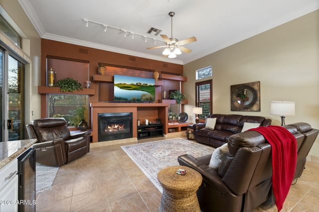 42010 N HARBOUR TOWN Court, Anthem, AZ 85086