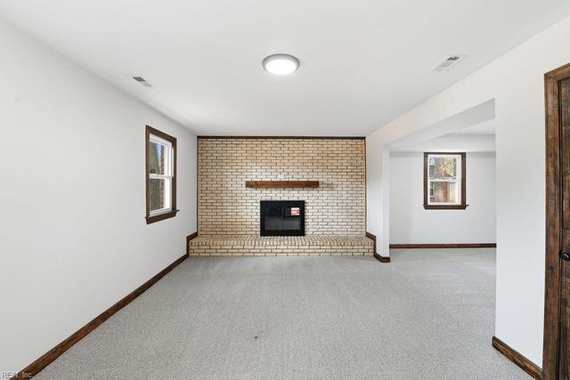 112 Deborah DR, Suffolk, VA 23434