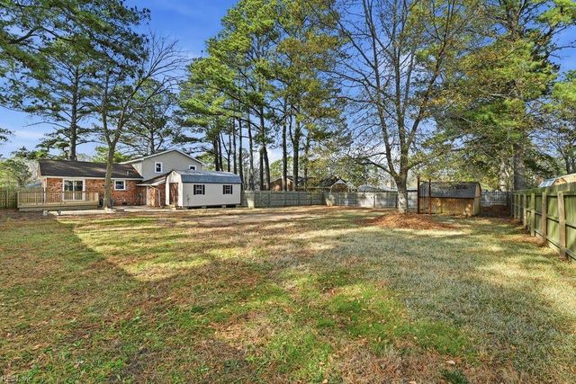 112 Deborah DR, Suffolk, VA 23434