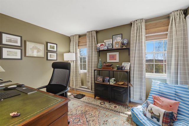 7 Kerr Road, Rhinebeck, NY 12572