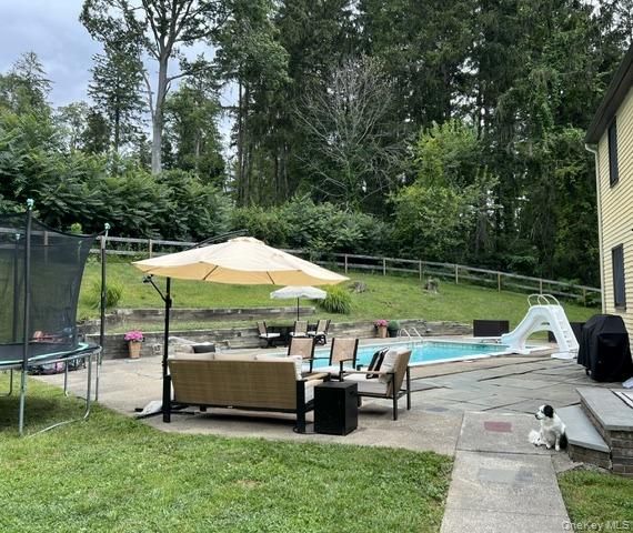 7 Kerr Road, Rhinebeck, NY 12572