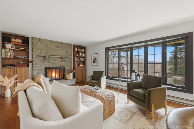 7 Kerr Road, Rhinebeck, NY 12572