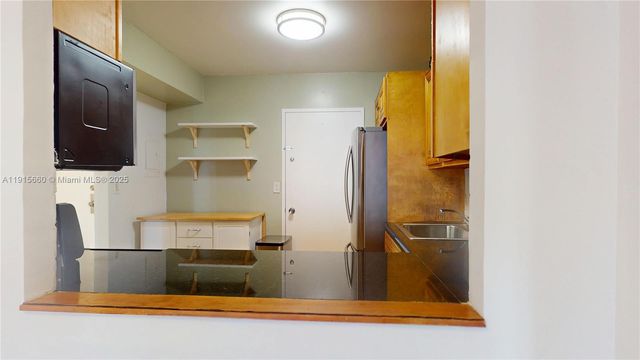 500 Three Islands Blvd 408, Hallandale Beach, FL 33009