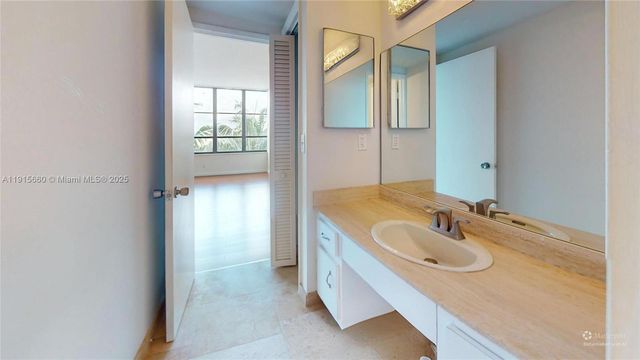 500 Three Islands Blvd 408, Hallandale Beach, FL 33009