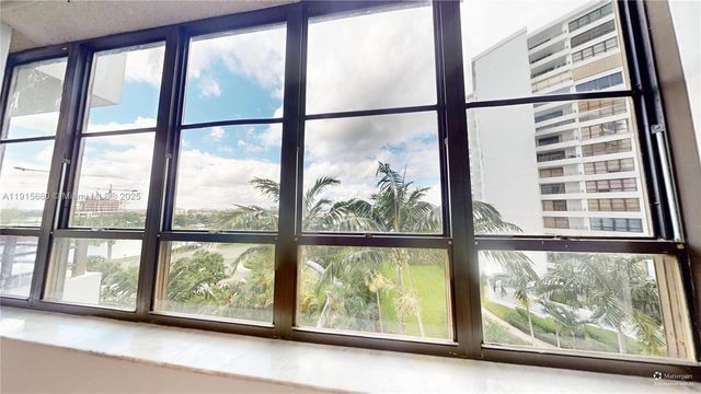 500 Three Islands Blvd 408, Hallandale Beach, FL 33009