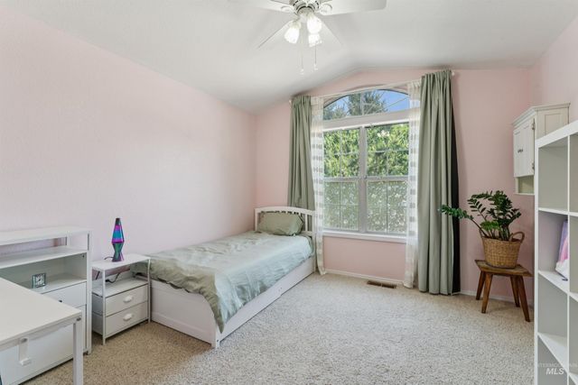 5108 N Samson, Boise, ID 83704