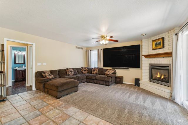 5108 N Samson, Boise, ID 83704