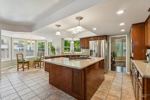 5108 N Samson, Boise, ID 83704