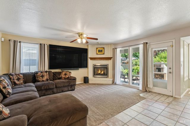5108 N Samson, Boise, ID 83704