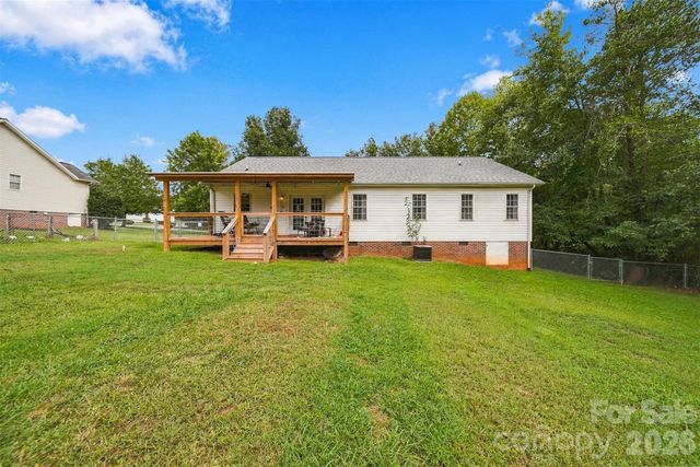 4917 Pond Court, Conover, NC 28613